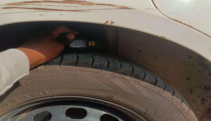 2011 Ford Figo ZXI 1.4 DIESEL, Diesel, Manual, 1,18,801 km, tyre