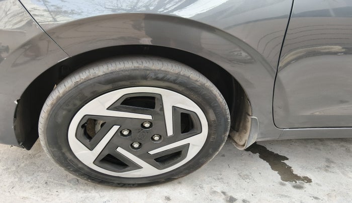 2023 Hyundai GRAND I10 NIOS SPORTZ AMT 1.2 KAPPA VTVT, Petrol, Automatic, 22,604 km, tyre