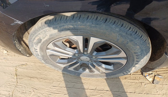 2021 KIA CARNIVAL PREMIUM 2.2 8 STR, Diesel, Automatic, 40,649 km, tyre