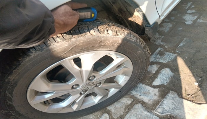 2021 Honda Amaze 1.2L I-VTEC V CVT, Petrol, Automatic, 62,803 km, tyre