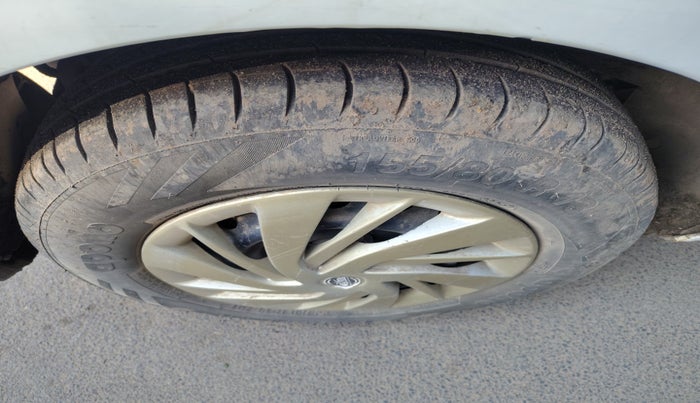 2018 Hyundai NEW SANTRO MAGNA, Petrol, Manual, 1,28,334 km, tyre