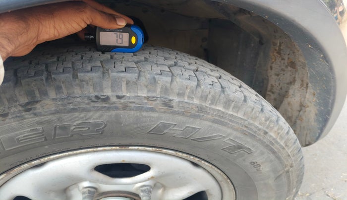 2017 Tata Hexa XM 4X2 7 STR, Diesel, Manual, 71,422 km, tyre