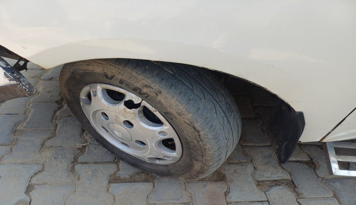 2014 Mahindra Xylo D2 BS-III, Diesel, Manual, 74,493 km, tyre