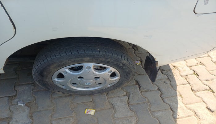 2014 Mahindra Xylo D2 BS-III, Diesel, Manual, 74,493 km, tyre