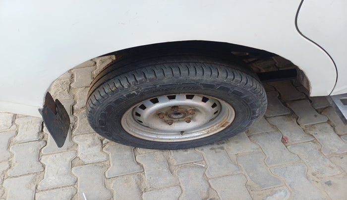 2014 Mahindra Xylo D2 BS-III, Diesel, Manual, 74,493 km, tyre