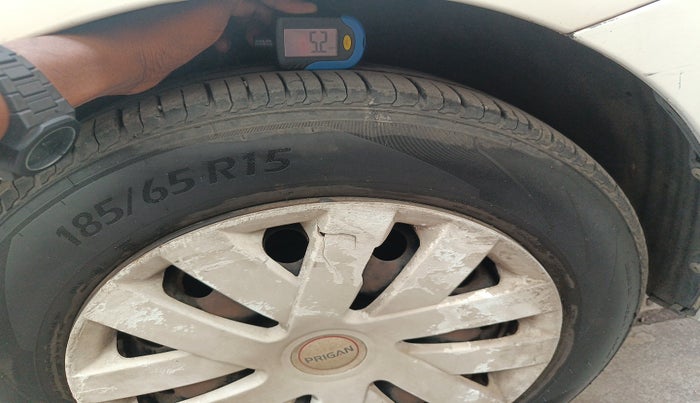 2012 Volkswagen Polo COMFORTLINE 1.2L, Diesel, Manual, 78,213 km, tyre