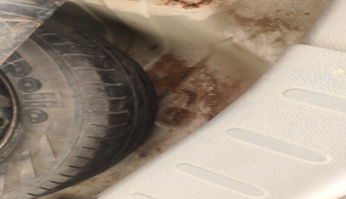 2014 Maruti Alto 800 LXI, Petrol, Manual, 1,51,685 km, tyre