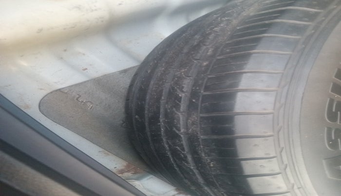 2015 Hyundai Creta SX PLUS AT 1.6 DIESEL, Diesel, Automatic, 90,229 km, tyre