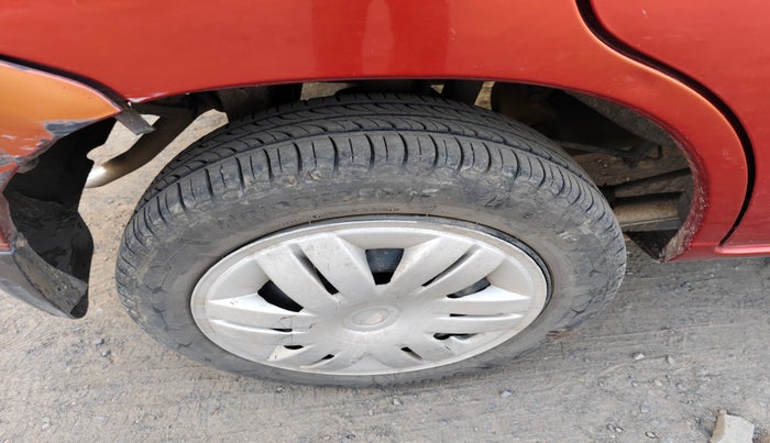 2012 Maruti Alto K10 VXI, Petrol, Manual, 94,612 km, tyre