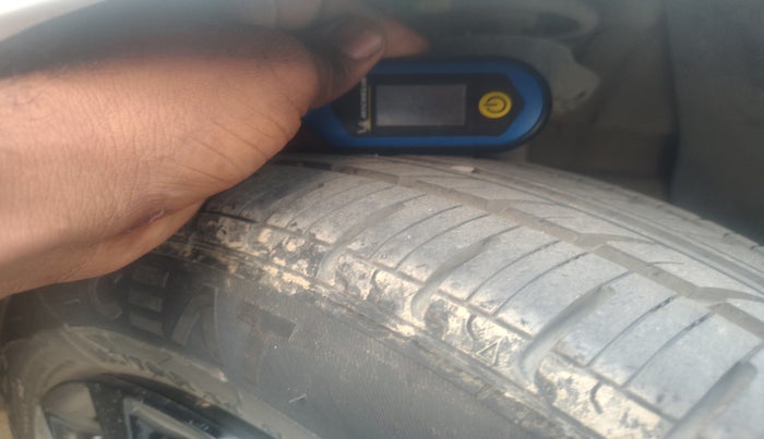 2024 Hyundai GRAND I10 NIOS SPORTZ 1.2 KAPPA VTVT CNG, Petrol, Manual, 35,026 km, tyre