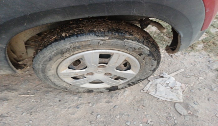 2017 Renault Kwid RXT 0.8, Petrol, Manual, 89,266 km, tyre