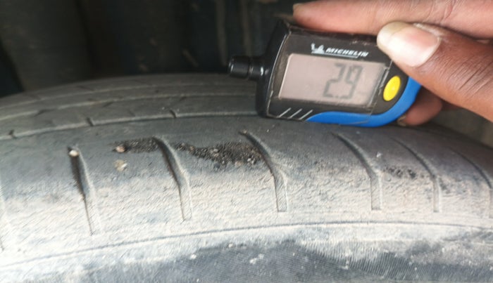 2021 Volkswagen TAIGUN TOPLINE 1.0 TSI AT, Petrol, Automatic, 60,831 km, tyre