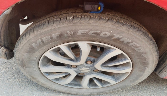 2019 Maruti Swift VXI AMT, Petrol, Automatic, 71,152 km, tyre