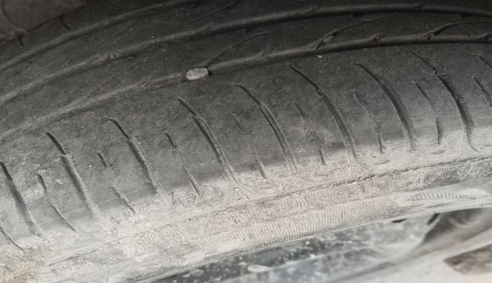 2013 Chevrolet Sail 1.3 LS ABS, Diesel, Manual, 1,21,713 km, tyre