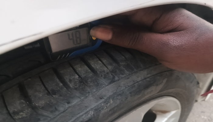 2011 Honda City 1.5L I-VTEC V MT, Petrol, Manual, 1,58,948 km, tyre