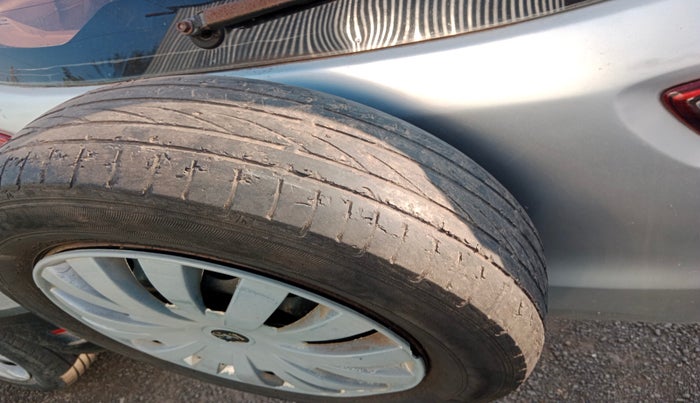 2013 Ford Ecosport TREND 1.5L DIESEL, Diesel, Manual, 1,93,966 km, tyre