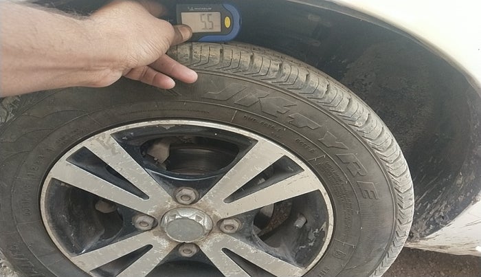 2014 Maruti Alto 800 LXI, Petrol, Manual, 1,01,428 km, tyre