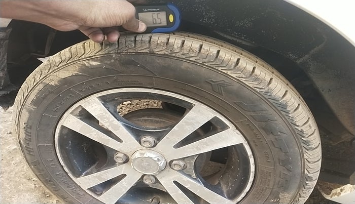 2014 Maruti Alto 800 LXI, Petrol, Manual, 1,01,428 km, tyre