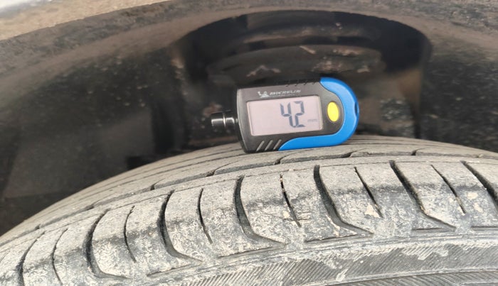 2017 Tata NEXON XM DIESEL, Diesel, Manual, 1,39,632 km, tyre