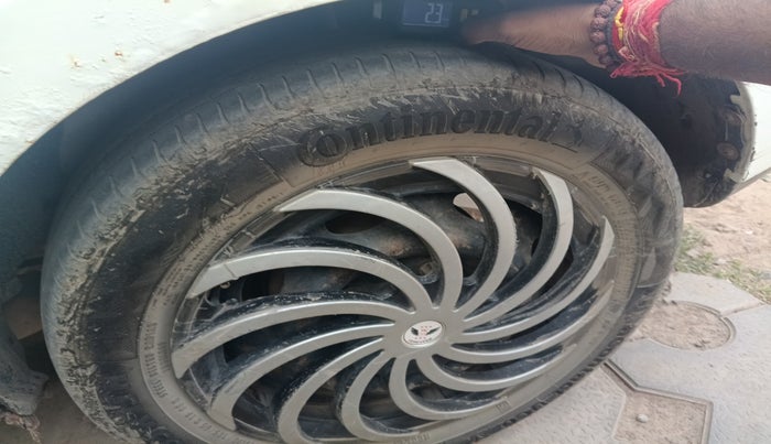 2016 Tata Zest XE 75PS DIESEL, Diesel, Manual, 1,34,585 km, tyre