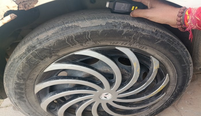 2016 Tata Zest XE 75PS DIESEL, Diesel, Manual, 1,34,585 km, tyre