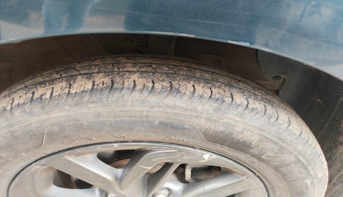 2019 Hyundai Grand i10 SPORTZ 1.2 KAPPA VTVT, Petrol, Manual, 60,174 km, tyre