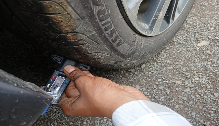 2017 Honda City 1.5L I-VTEC V MT, Petrol, Manual, 43,894 km, tyre