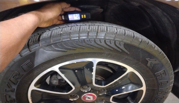 2017 Renault Duster 110 PS RXZ 4X4 MT DIESEL, Diesel, Manual, 92,510 km, tyre