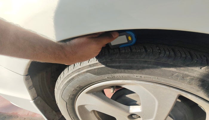 2015 Honda City 1.5L I-VTEC V MT, Petrol, Manual, 58,815 km, tyre