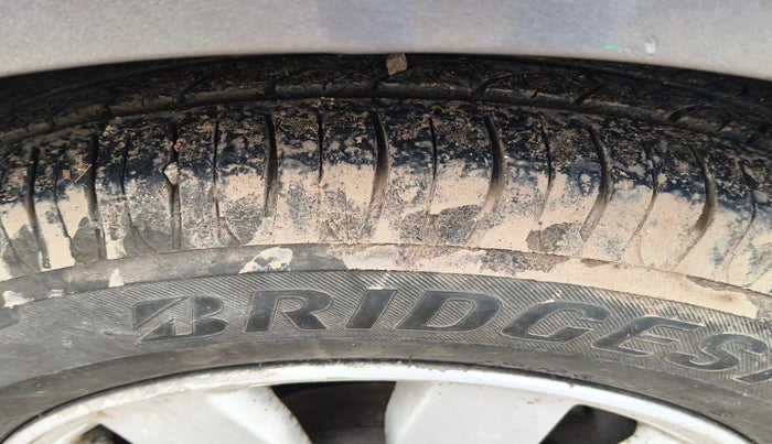 2013 Hyundai i20 SPORTZ 1.2, Petrol, Manual, 85,687 km, tyre