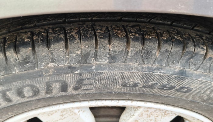 2013 Hyundai i20 SPORTZ 1.2, Petrol, Manual, 85,687 km, tyre