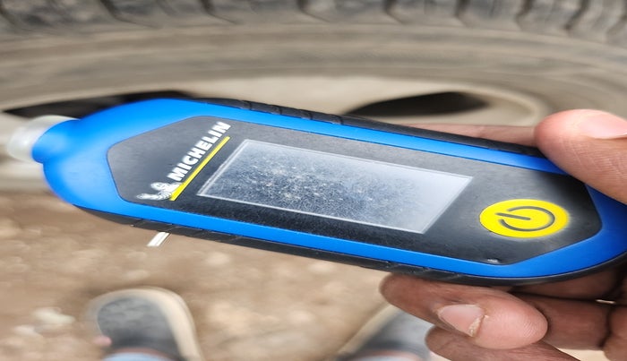 2017 Jeep Compass LONGITUDE (O) 2.0 DIESEL, Diesel, Manual, 83,659 km, tyre