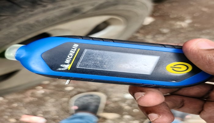 2017 Jeep Compass LONGITUDE (O) 2.0 DIESEL, Diesel, Manual, 83,659 km, tyre