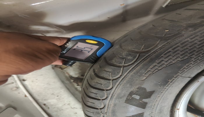 2017 Tata Tiago XZ PETROL, Petrol, Manual, 54,300 km, tyre