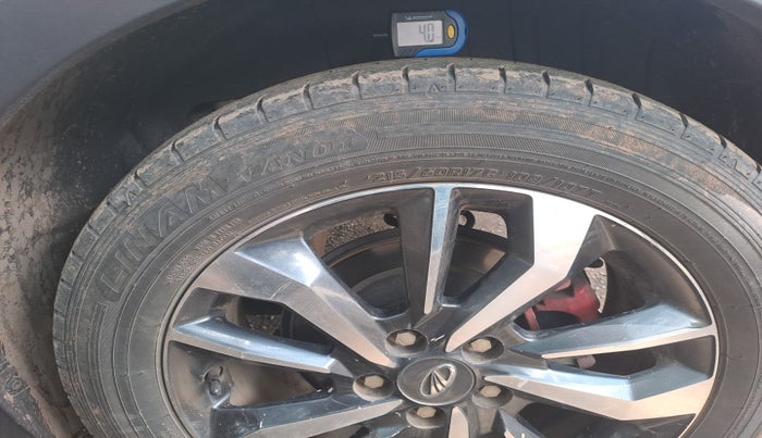 2019 Mahindra XUV300 W8 (O) 1.5 DIESEL, Diesel, Manual, 94,000 km, tyre