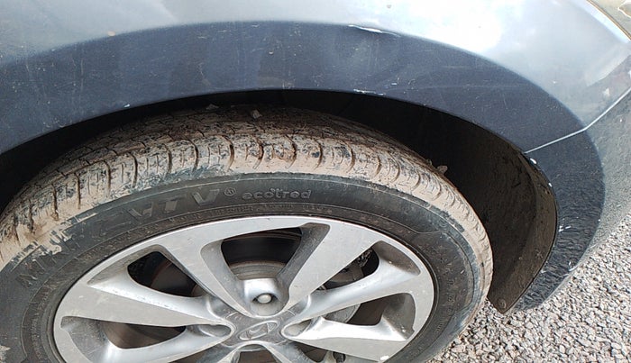 2017 Hyundai Elite i20 ASTA 1.2 (O), Petrol, Manual, 33,737 km, tyre