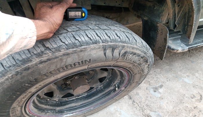 2015 Mahindra Thar CRDE 4X4 AC, Diesel, Manual, 60,973 km, tyre