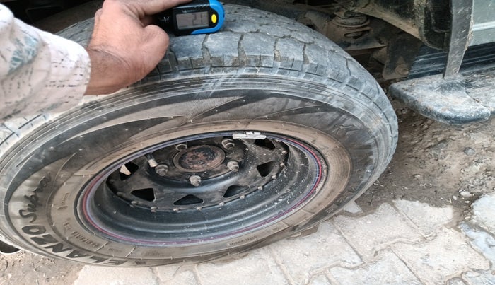 2015 Mahindra Thar CRDE 4X4 AC, Diesel, Manual, 60,973 km, tyre