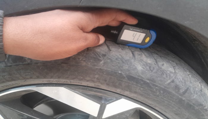 2021 Hyundai ALCAZAR 1.5 SIGNATURE (O) AT 6STR, Diesel, Automatic, 34,000 km, tyre