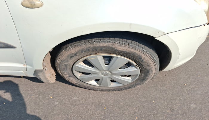 2011 Maruti Swift Dzire VXI, Petrol, Manual, 1,03,861 km, tyre