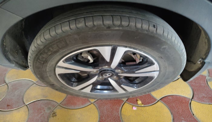 2022 Tata NEXON EV XZ PLUS LUX, Electric, Automatic, 1,07,053 km, tyre