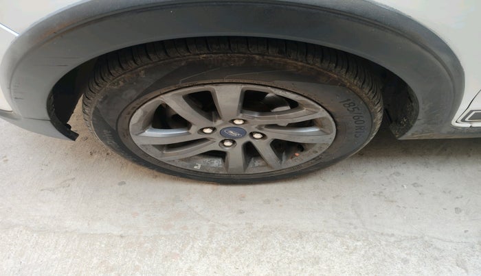 2018 Ford FREESTYLE TITANIUM 1.2 PETROL, Petrol, Manual, 82,784 km, tyre