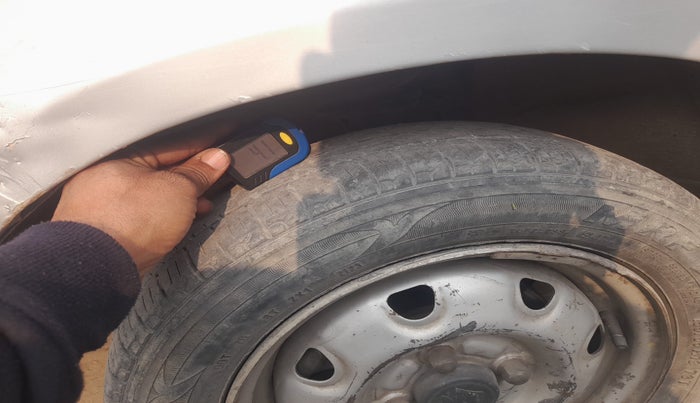 2011 Maruti Alto K10 LXI, Petrol, Manual, 69,641 km, tyre