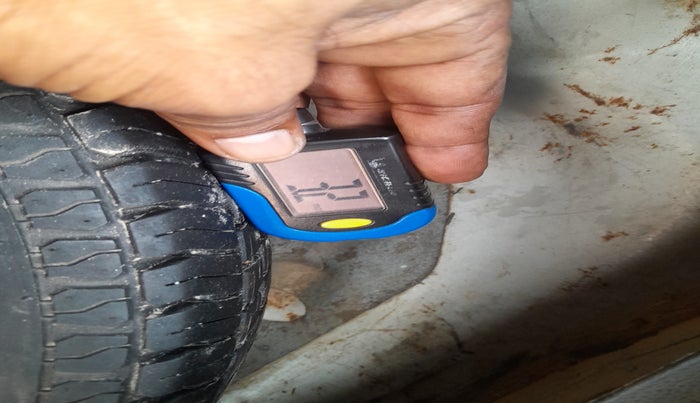 2016 Maruti Alto K10 VXI, Petrol, Manual, 44,143 km, tyre