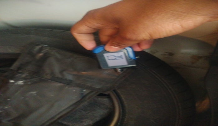 2020 KIA SONET HTX 1.0 IMT, Petrol, Manual, 34,822 km, tyre