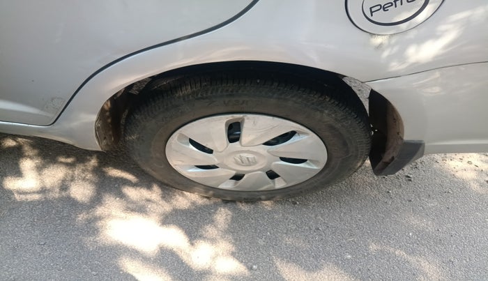 2011 Maruti Swift Dzire VXI, Petrol, Manual, 1,11,095 km, tyre