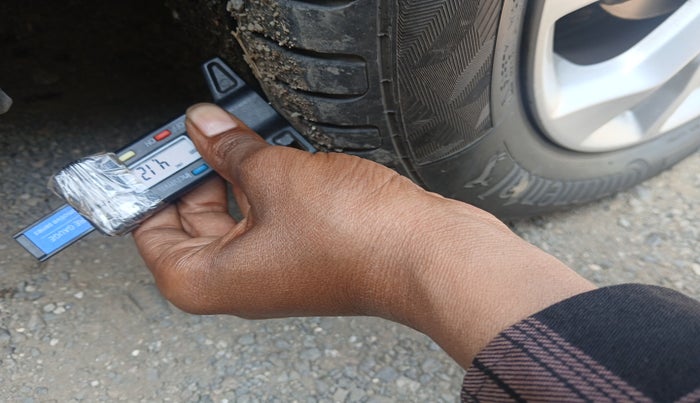 2019 Honda Amaze 1.2L I-VTEC VX, Petrol, Manual, 90,032 km, tyre