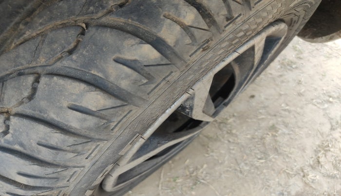 2012 Mahindra Quanto C6, Diesel, Manual, 1,46,117 km, tyre