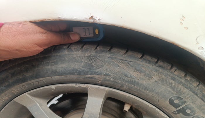 2014 Hyundai Santro Xing GLS, Petrol, Manual, 1,21,200 km, tyre