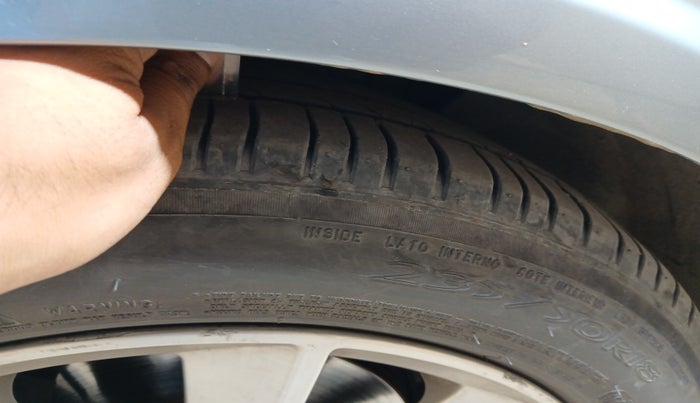 2018 Volvo S90 D4 INSCRIPTION , Diesel, Automatic, 1,16,812 km, tyre